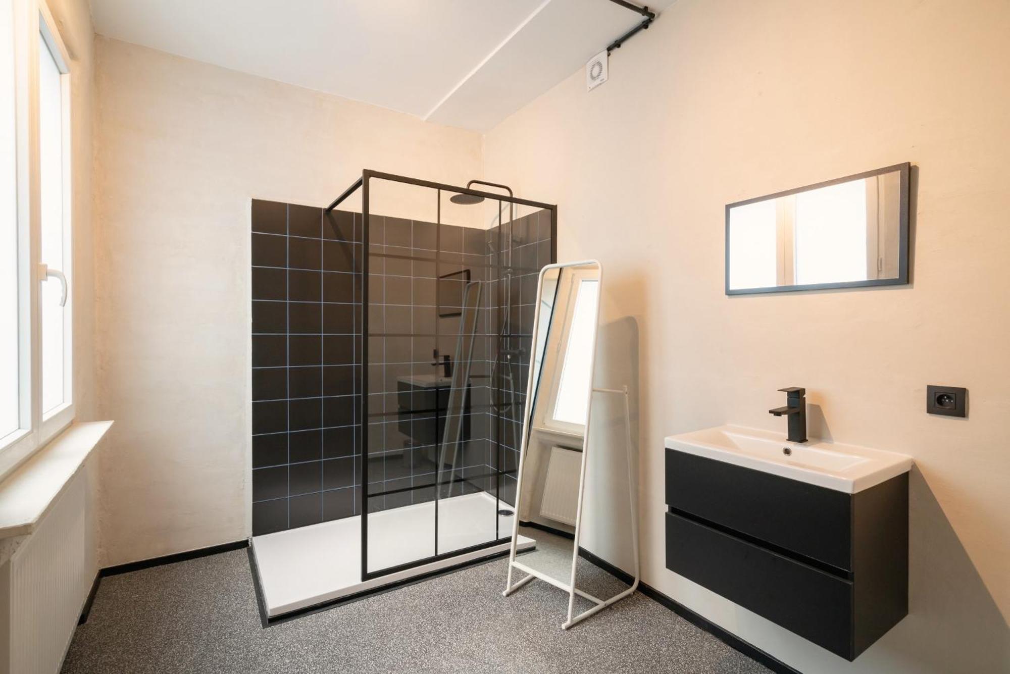Antwerp City Center Two-Bedroom Apartments Exterior photo